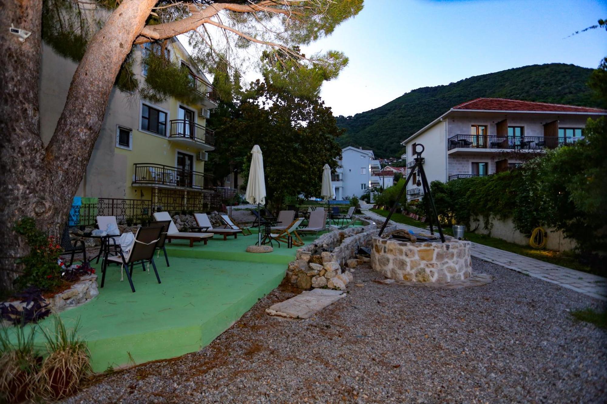 Apartments Cukovic Herceg Novi Eksteriør bilde